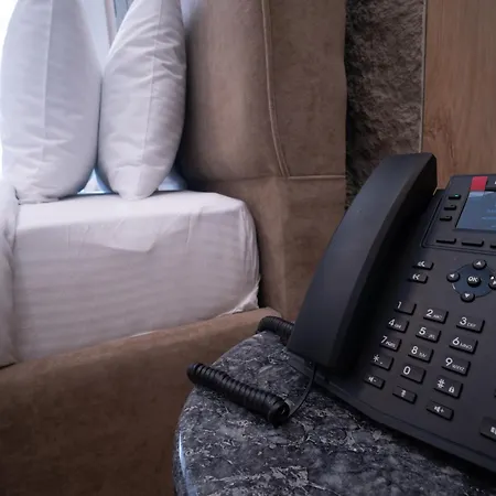 Otel Waves New In 2026